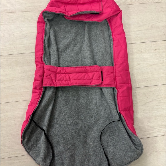 Waterproof,fleece-lined dog jacket - Picture 2 of 2